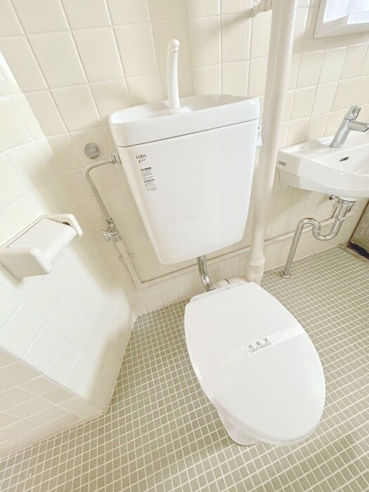 物件内観写真12　(トイレ)