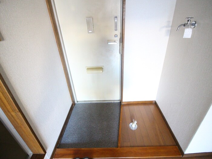 物件内観写真21　(玄関)