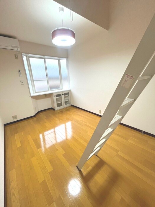 物件内観写真7　(居室)