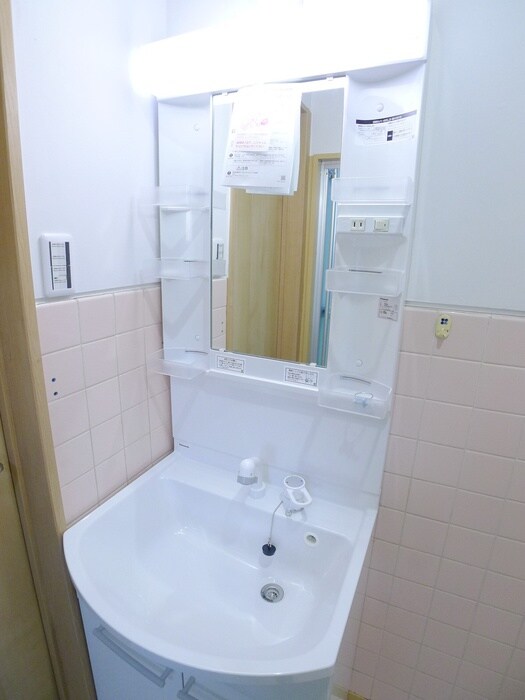 物件内観写真9　(洗面)