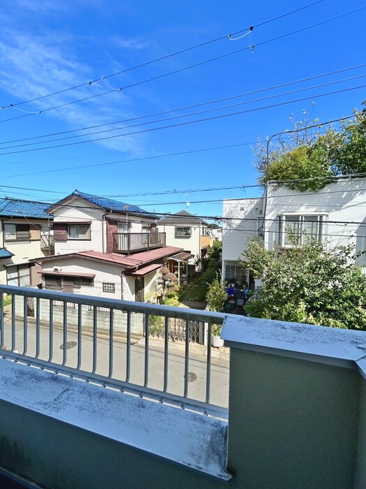 物件内観写真20　(室内からの展望)