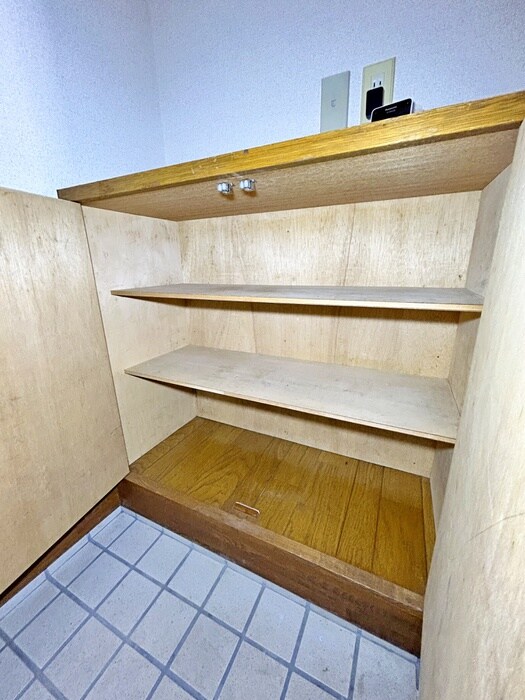 物件内観写真21　(靴箱)
