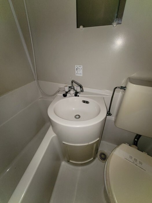 物件内観写真13　(洗面)