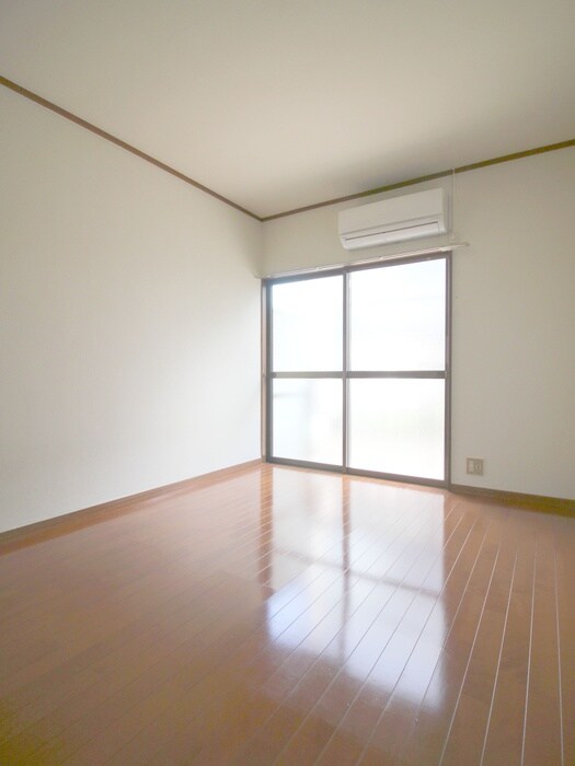 物件内観写真16　(居室)