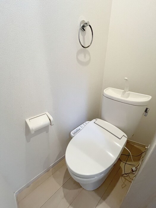 物件内観写真11　(トイレ)