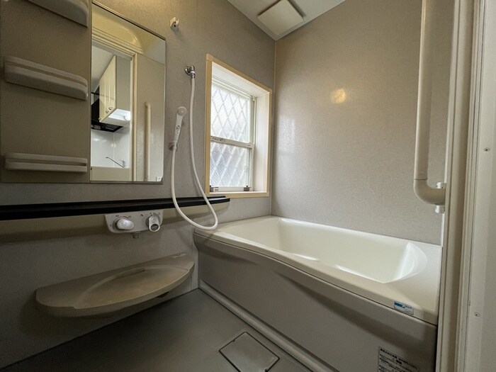 物件内観写真13　(バス／シャワールーム等)