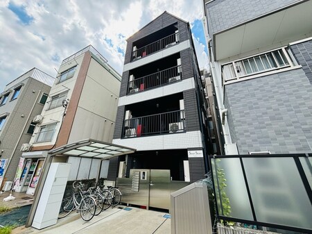 Smart　Space志村坂上外観写真