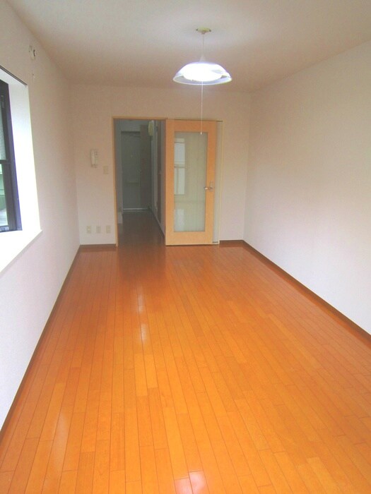 物件内観写真12　(居室)