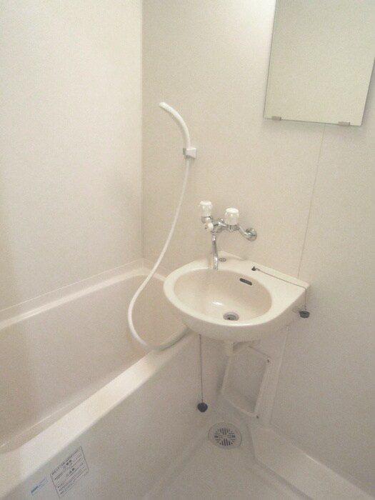 物件内観写真15　(バス／シャワールーム等)