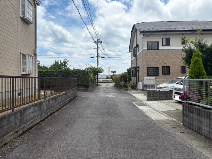 物件外観写真5　(周辺環境)