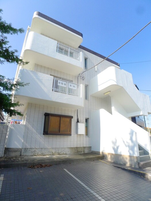 物件外観写真6　(駐輪場)