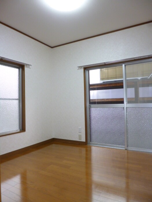 物件内観写真7　(居室)