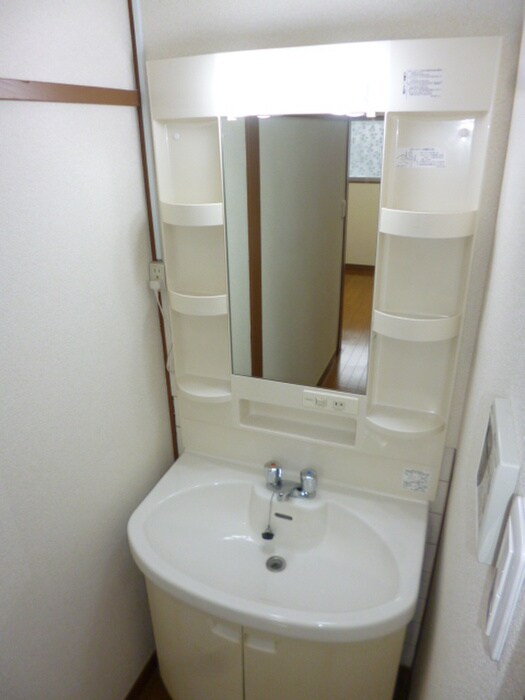 物件内観写真13　(洗面)