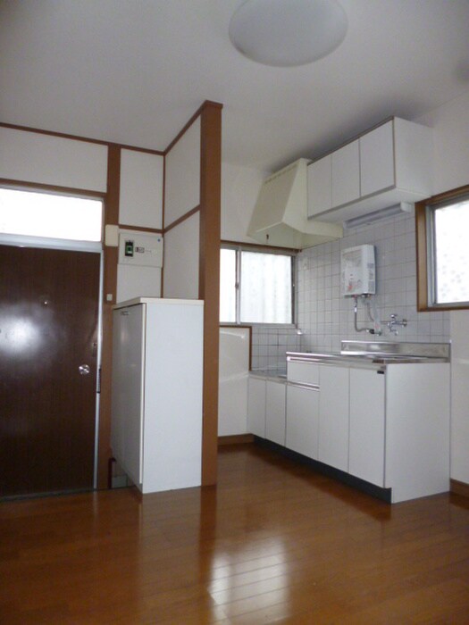 物件内観写真15　(廊下)