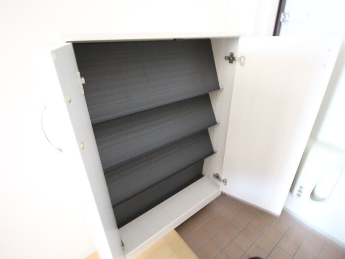 物件内観写真19　(靴箱)