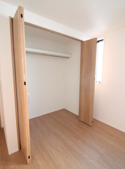 物件内観写真14　(収納)