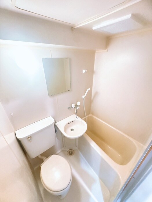 物件内観写真12　(バス／シャワールーム等)