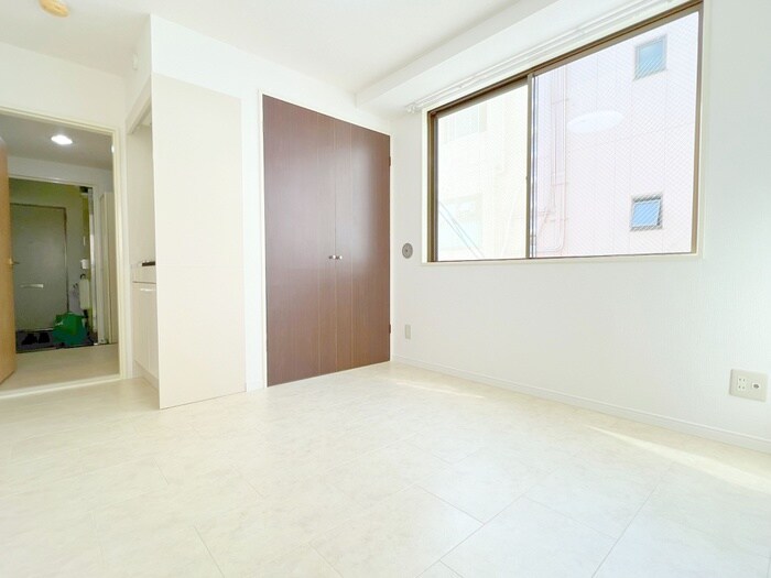 物件内観写真10　(居室)