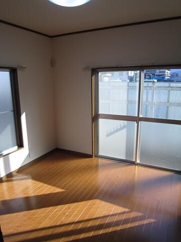 物件内観写真7　(居室)