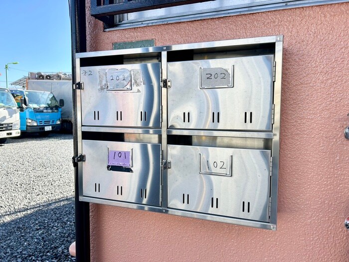 物件外観写真4　(建物設備)