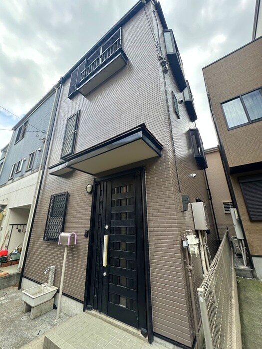 物件外観写真1　(外観写真)