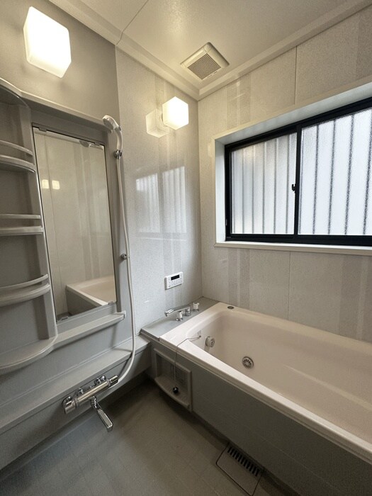 物件内観写真8　(バス／シャワールーム等)