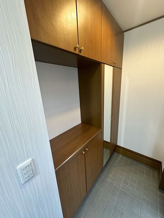 物件内観写真15　(靴箱)