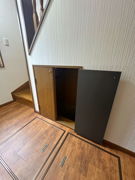 物件内観写真16　(廊下)