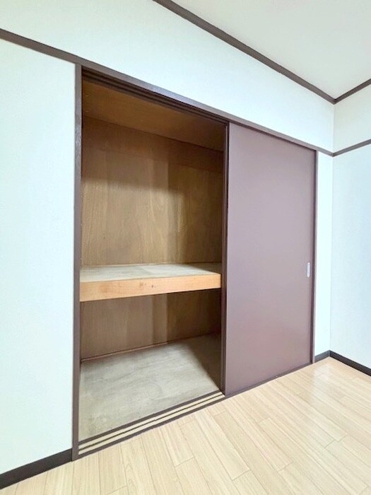 物件内観写真10　(収納)