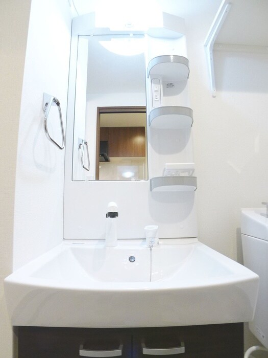 物件内観写真10　(洗面)