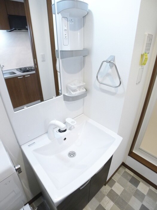 物件内観写真10　(洗面)