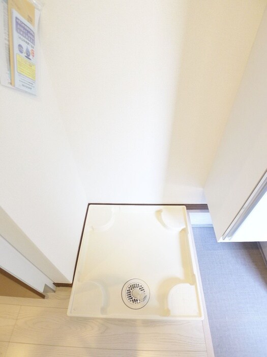 物件内観写真14　(洗濯機置場)