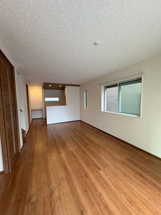 物件内観写真4　(居室)