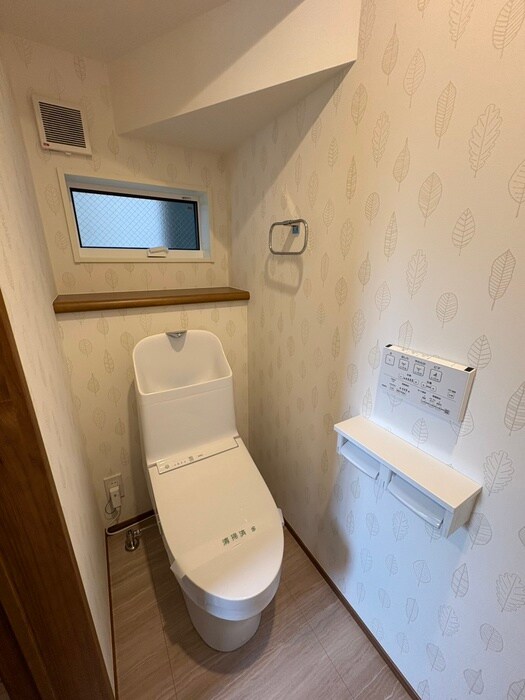 物件内観写真7　(トイレ)