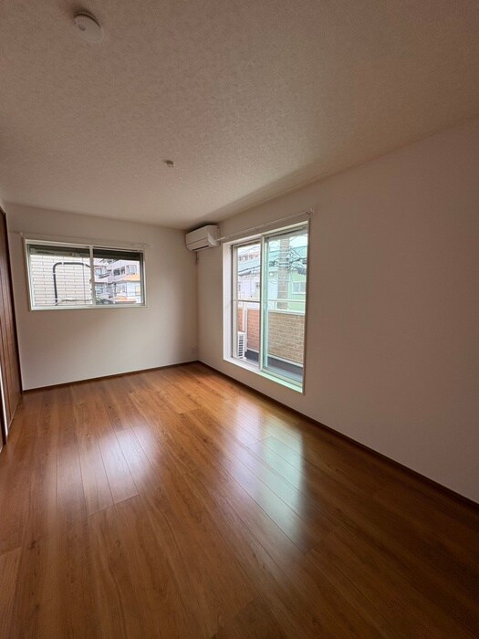 物件内観写真16　(廊下)