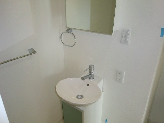物件内観写真10　(洗面)
