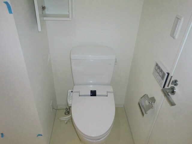 物件内観写真11　(トイレ)