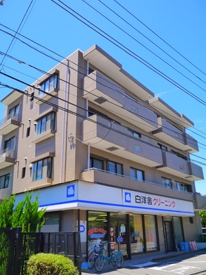 成城ヒルズＡ棟外観写真