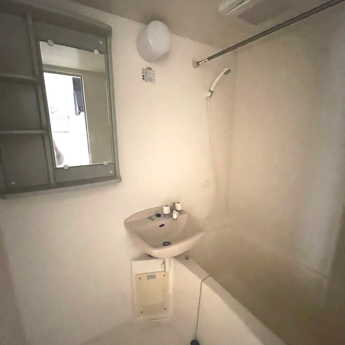 物件内観写真10　(バス／シャワールーム等)
