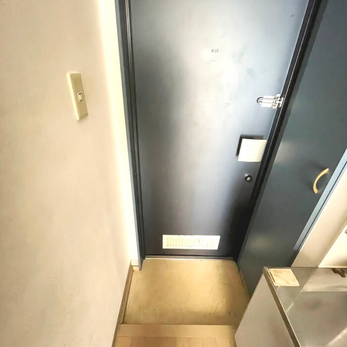 物件内観写真13　(玄関)