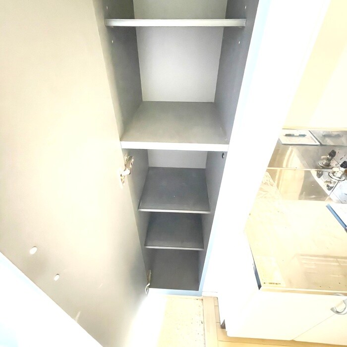 物件内観写真15　(靴箱)