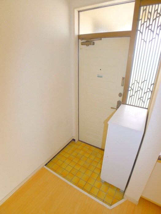 物件内観写真15　(玄関)