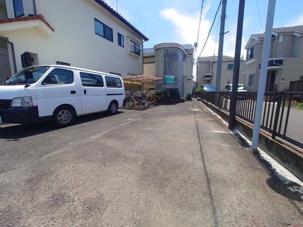 バイク置き場