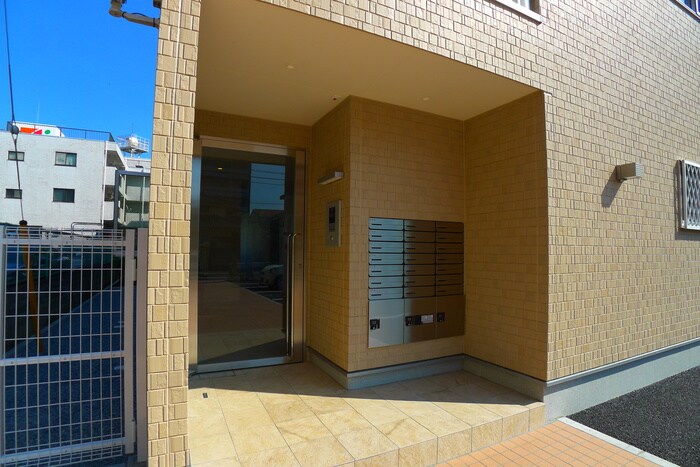 物件外観写真4　(建物設備)