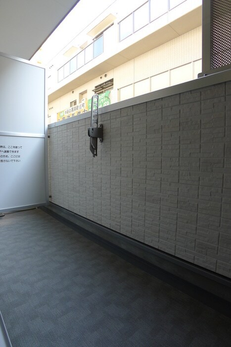 物件内観写真17　(ベランダ・バルコニー)