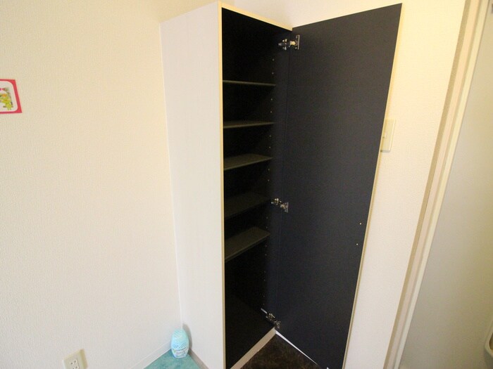 物件内観写真15　(靴箱)