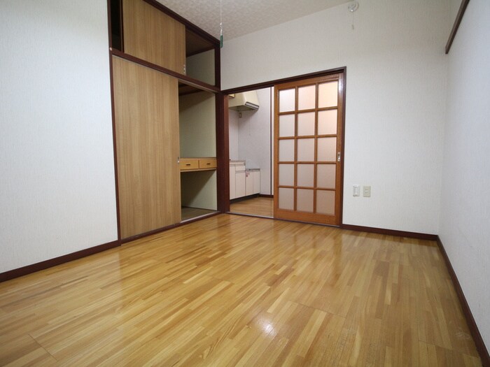 物件内観写真15　(居室)