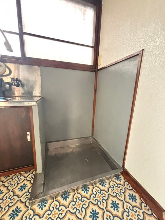 物件内観写真15　(洗濯機置場)