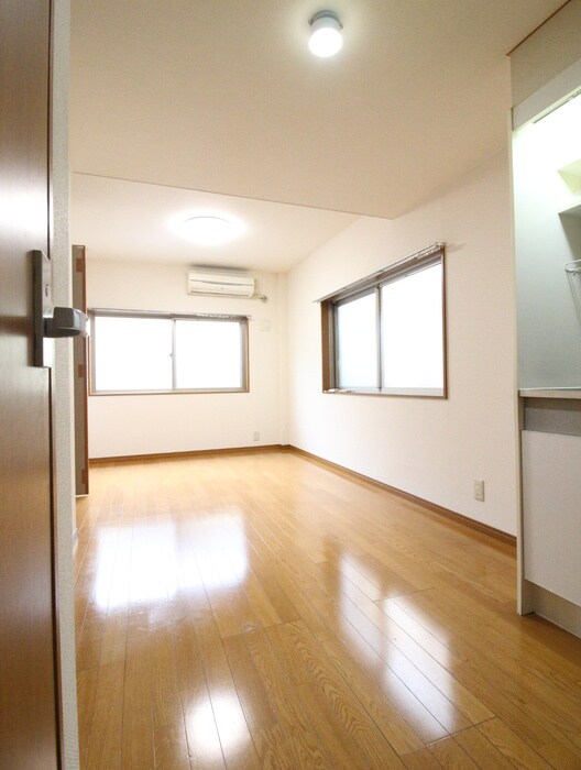 物件内観写真17　(居室)