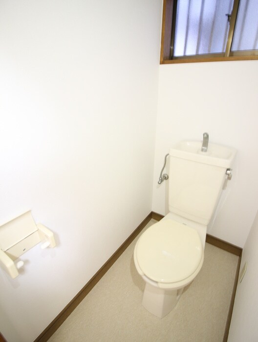 物件内観写真11　(トイレ)